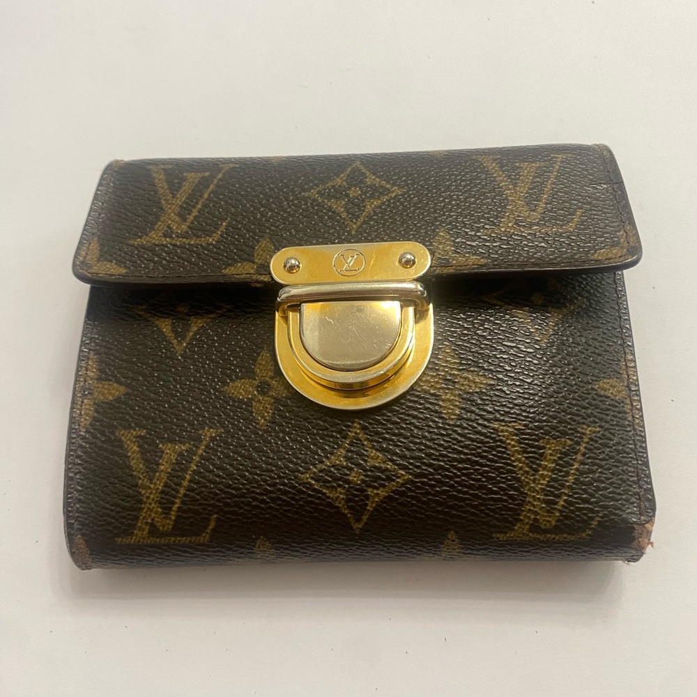 Louis Vuitton wallet